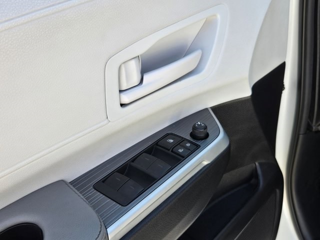 Thumbnail: 2025 Toyota Sienna - 14