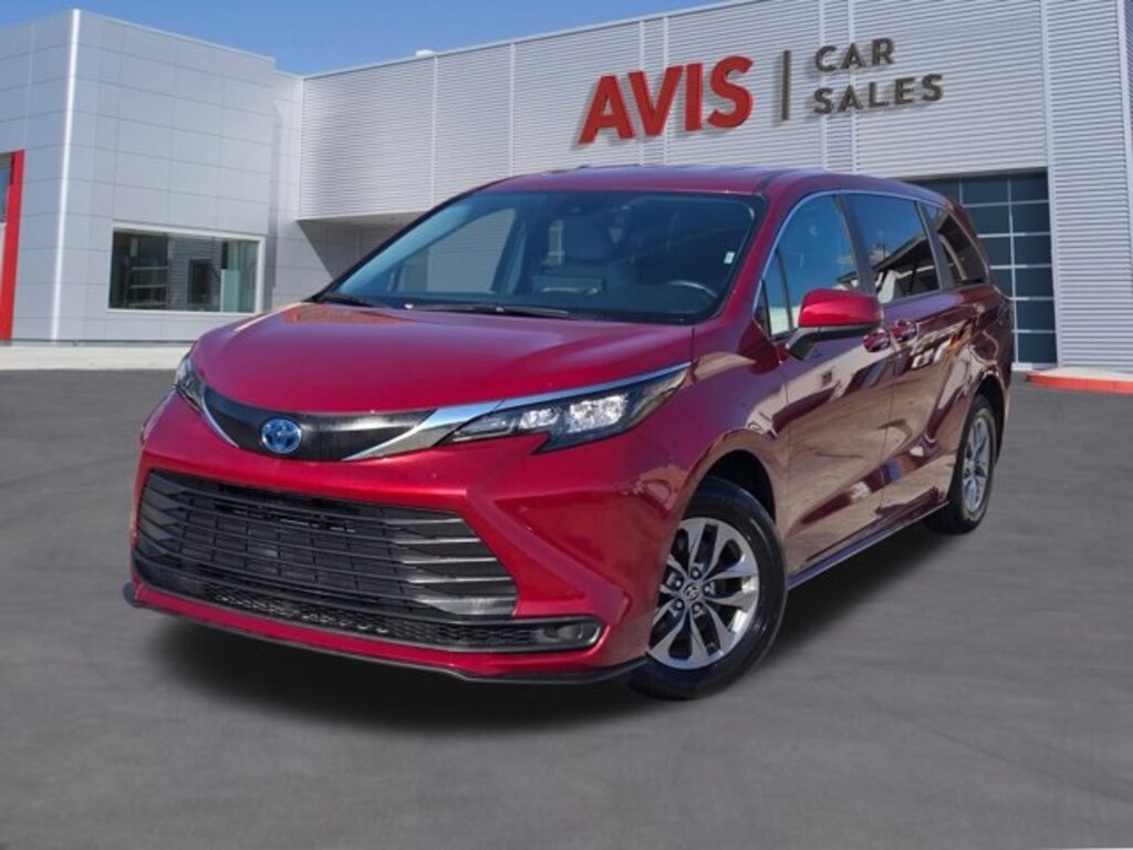 Certified 2025 Toyota Sienna LE Van Passenger Van