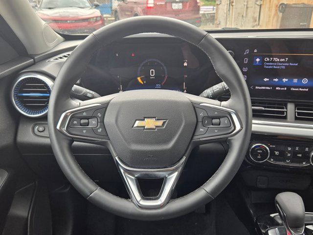 Thumbnail: 2025 Chevrolet Trax - 22