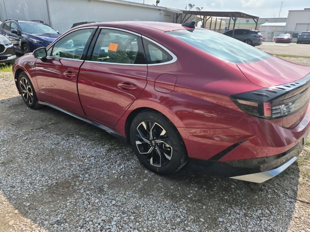 Thumbnail: 2025 Hyundai Sonata - 2
