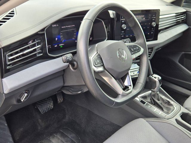 Thumbnail: 2025 Volkswagen Jetta - 13