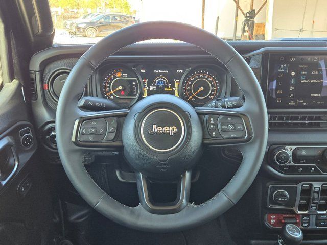 Thumbnail: 2025 Jeep Wrangler - 22