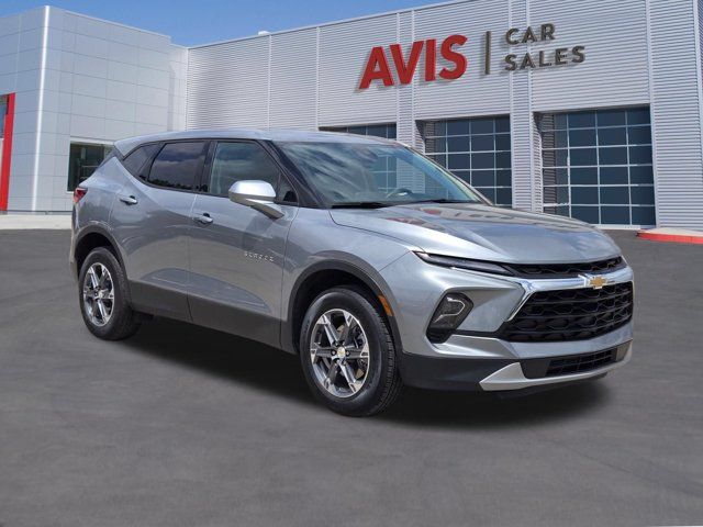 Thumbnail: 2025 Chevrolet Blazer - 3