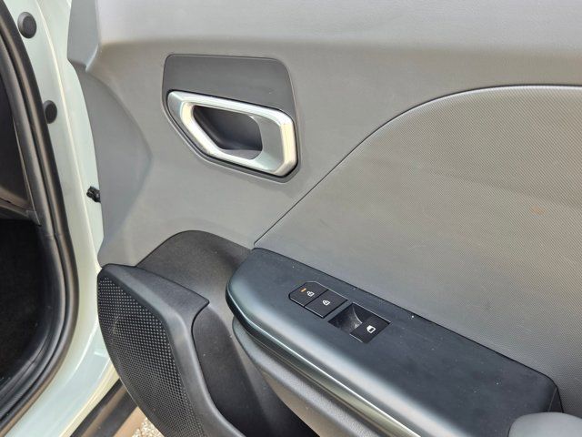 Thumbnail: 2025 Kia K4 - 28