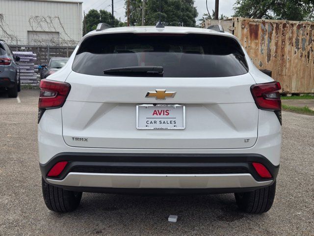 Thumbnail: 2025 Chevrolet Trax - 7