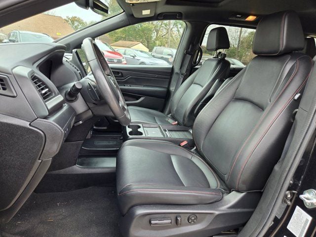 Thumbnail: 2025 Honda Odyssey - 23