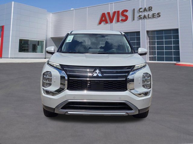 Thumbnail: 2025 Mitsubishi Outlander - 2