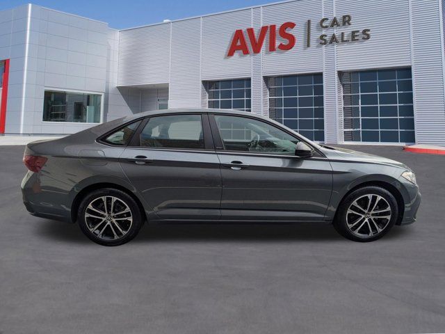 Thumbnail: 2025 Volkswagen Jetta - 4