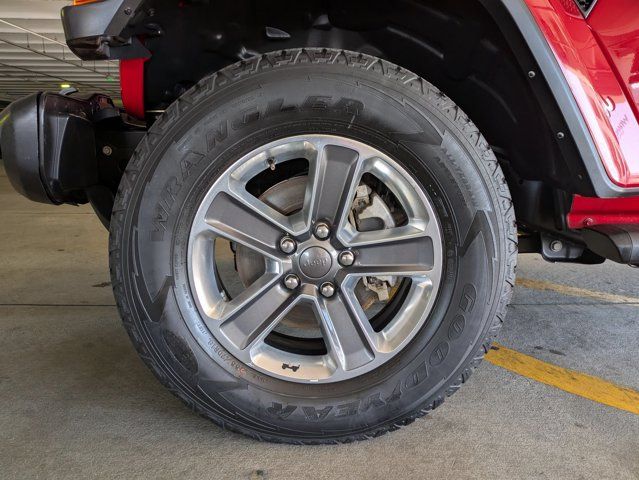 Thumbnail: 2022 Jeep Wrangler - 31