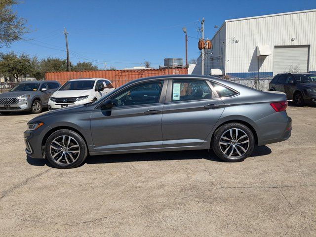 Thumbnail: 2025 Volkswagen Jetta - 8