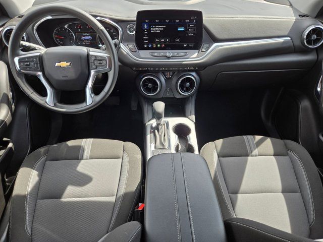 Thumbnail: 2025 Chevrolet Blazer - 22