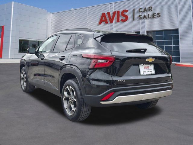 Thumbnail: 2025 Chevrolet Trax - 10