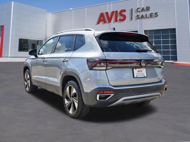 Thumbnail: 2025 Volkswagen Taos - 10