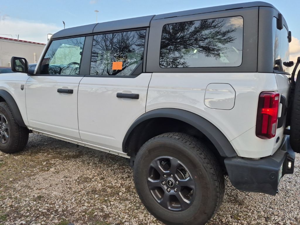 Thumbnail: 2025 Ford Bronco - 5