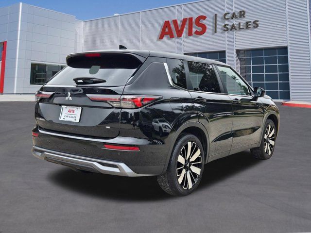 Thumbnail: 2025 Mitsubishi Outlander - 6