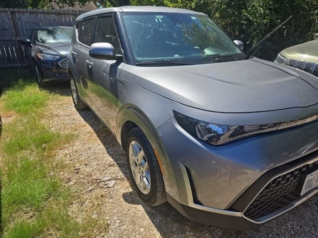 Used 2023 Kia Soul For Sale at AVIS Car Sales VIN KNDJ23AU9P7876715