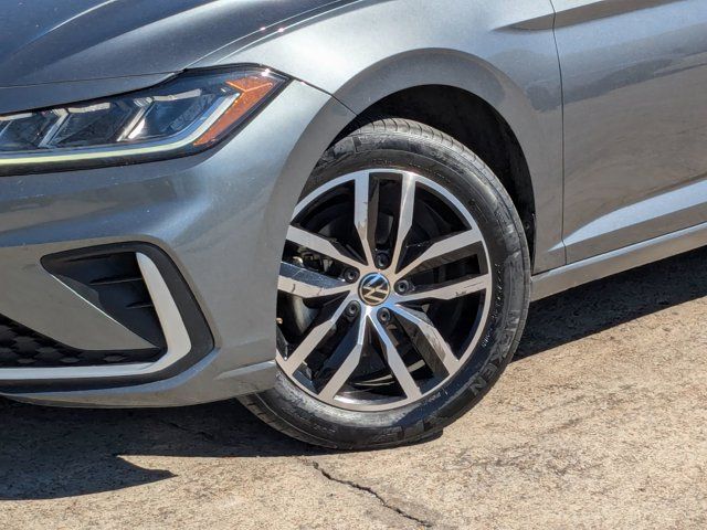 Thumbnail: 2025 Volkswagen Jetta - 28