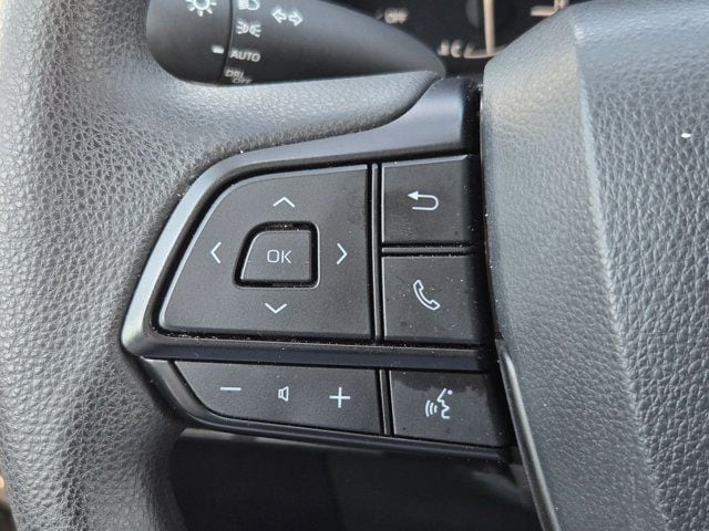 Thumbnail: 2025 Toyota Sienna - 22