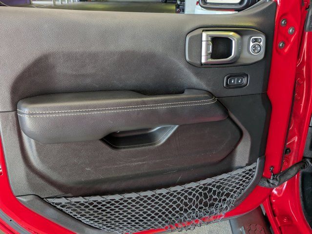 Thumbnail: 2022 Jeep Wrangler - 11