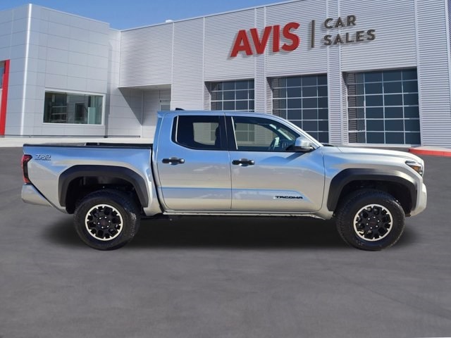 Thumbnail: 2025 Toyota Tacoma - 5