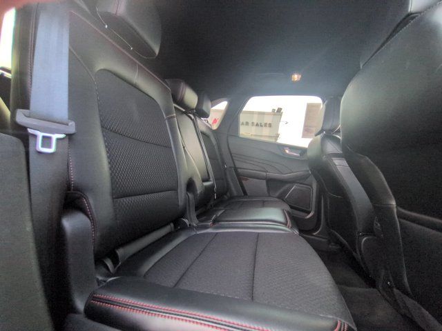 2025 Ford Escape ST-Line - Photo 29