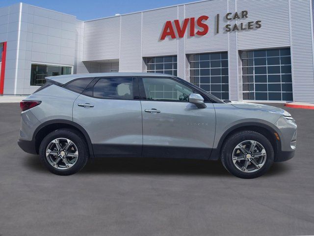 Thumbnail: 2025 Chevrolet Blazer - 5