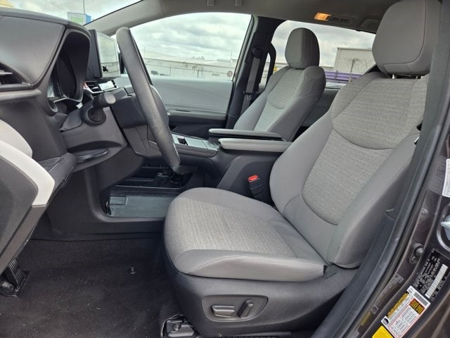 Thumbnail: 2025 Toyota Sienna - 20