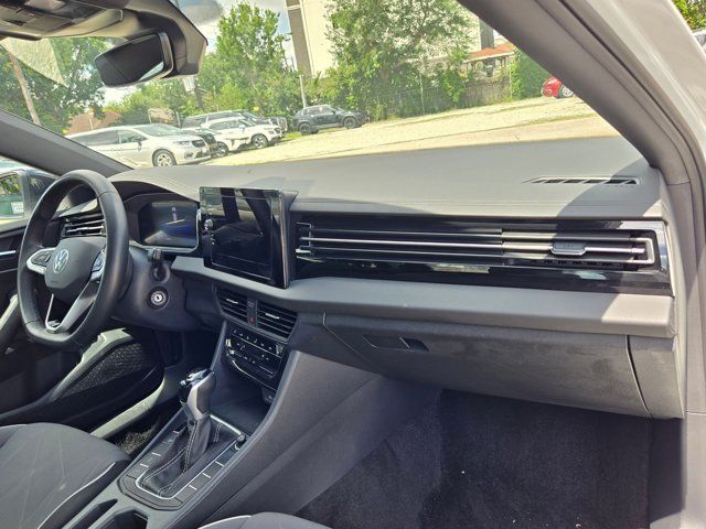 Thumbnail: 2025 Volkswagen Jetta - 30