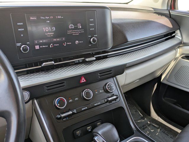 Thumbnail: 2023 Kia Carnival - 15
