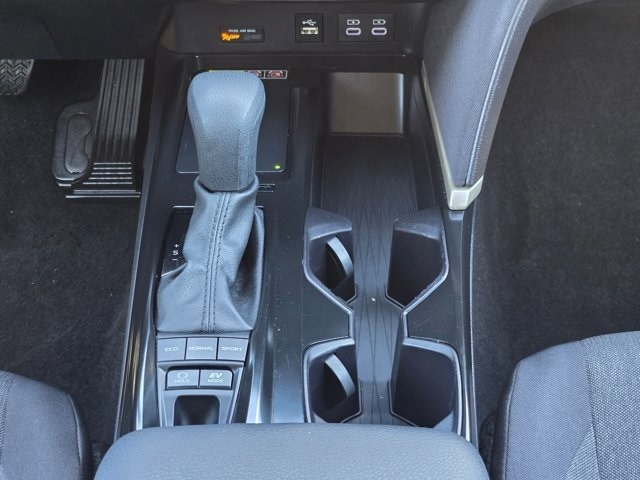 Thumbnail: 2025 Toyota Camry - 17