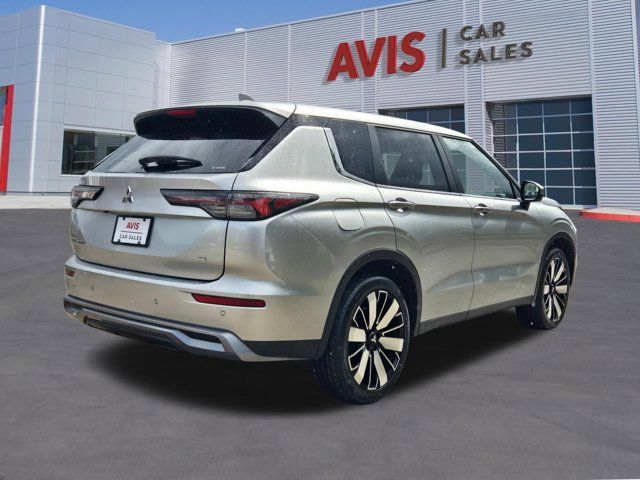 Thumbnail: 2025 Mitsubishi Outlander - 6