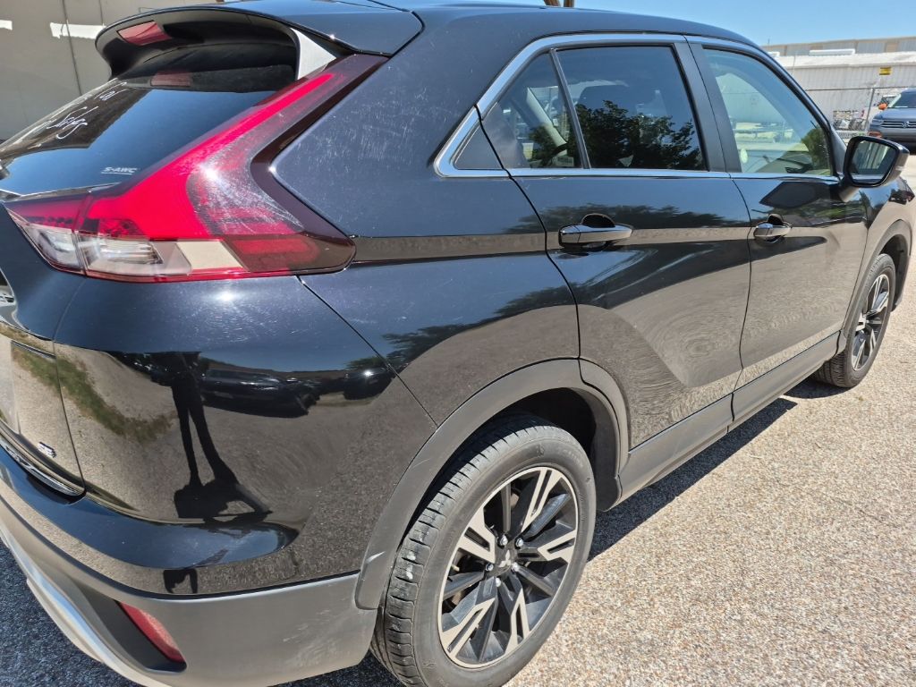 Thumbnail: 2025 Mitsubishi Eclipse Cross - 3