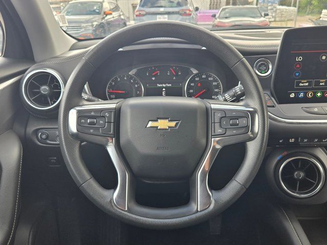 Thumbnail: 2025 Chevrolet Blazer - 22