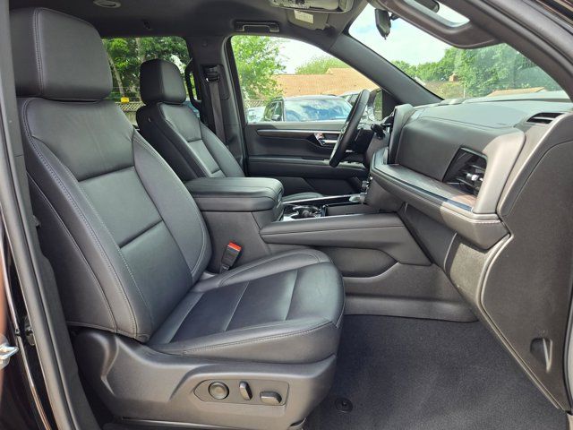Thumbnail: 2025 Chevrolet Tahoe - 30