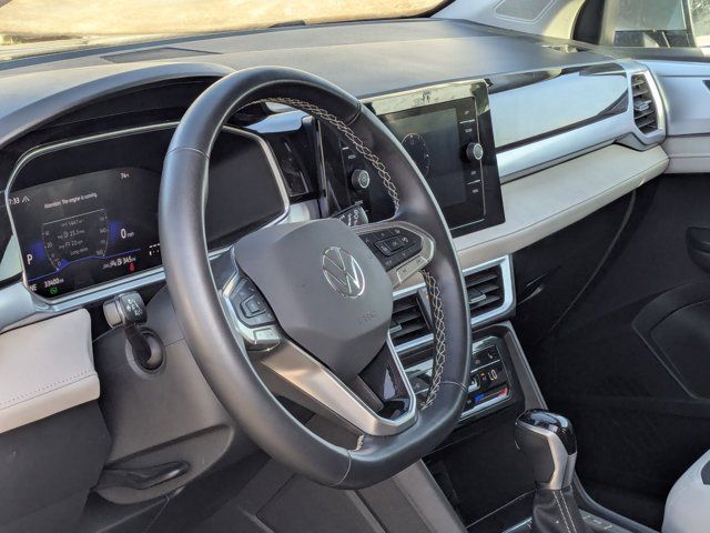 Thumbnail: 2025 Volkswagen Taos - 11