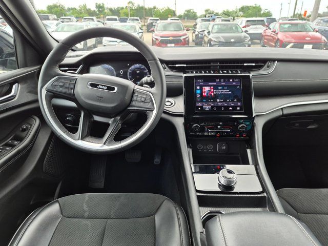 2025 Jeep Grand Cherokee Altitude - Photo 24
