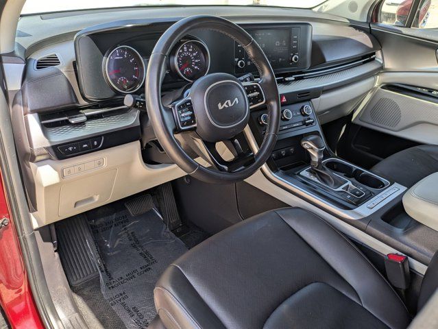 Thumbnail: 2023 Kia Carnival - 14