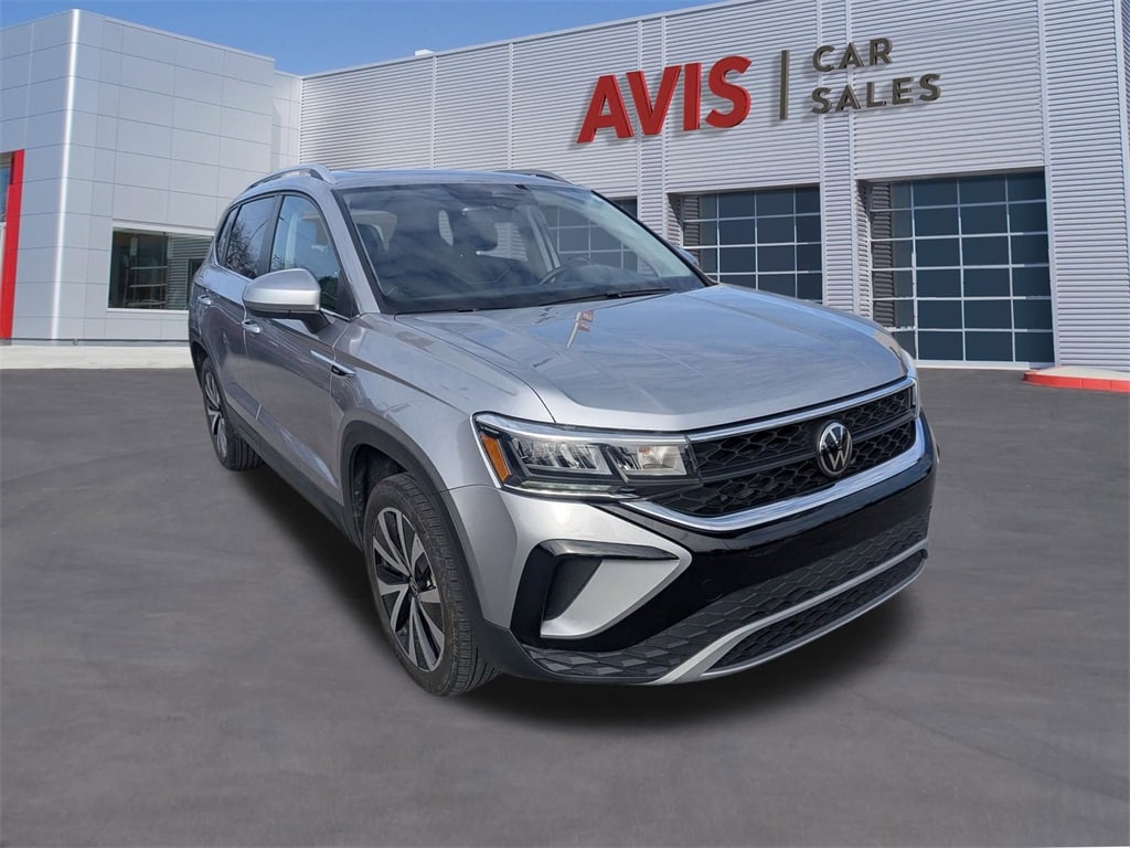 Thumbnail: 2024 Volkswagen Taos - 3