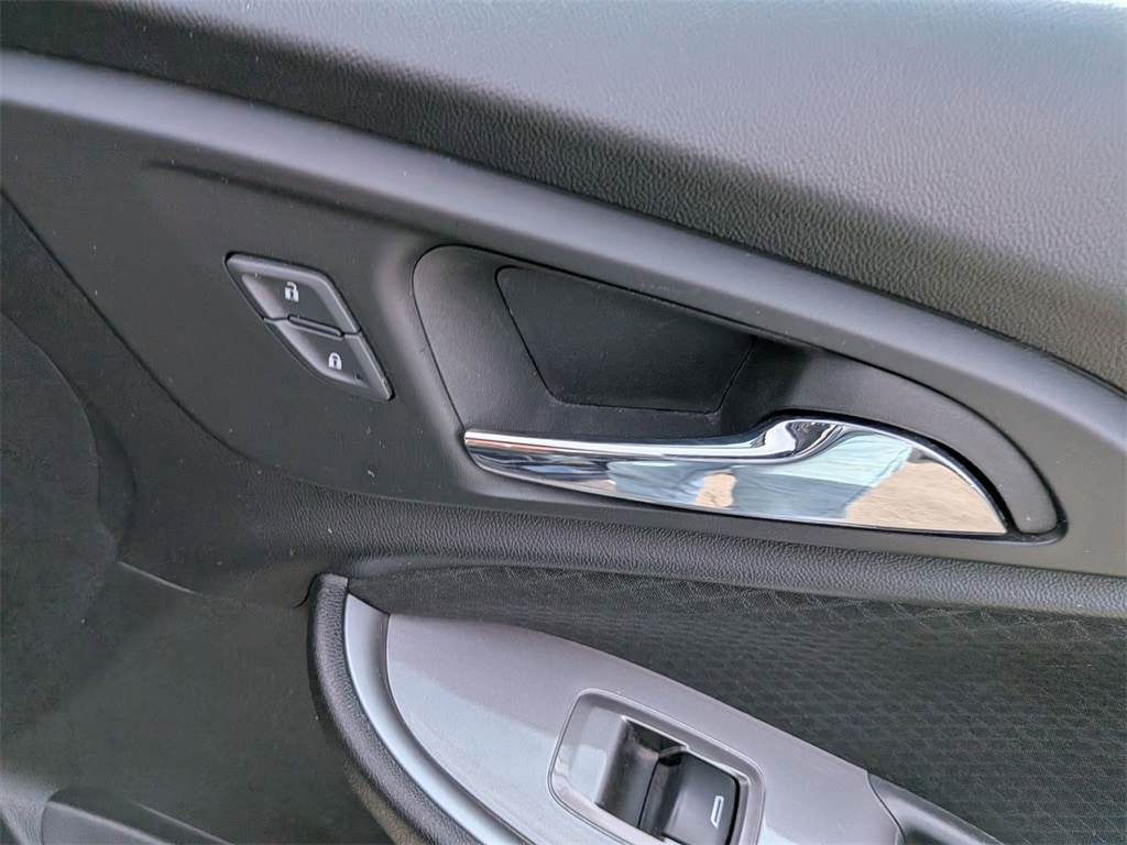 Thumbnail: 2023 Chevrolet Malibu - 26