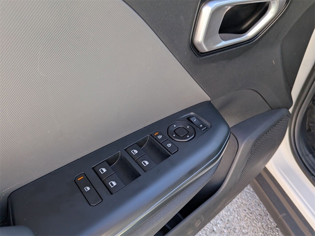 Thumbnail: 2025 Kia K4 - 13