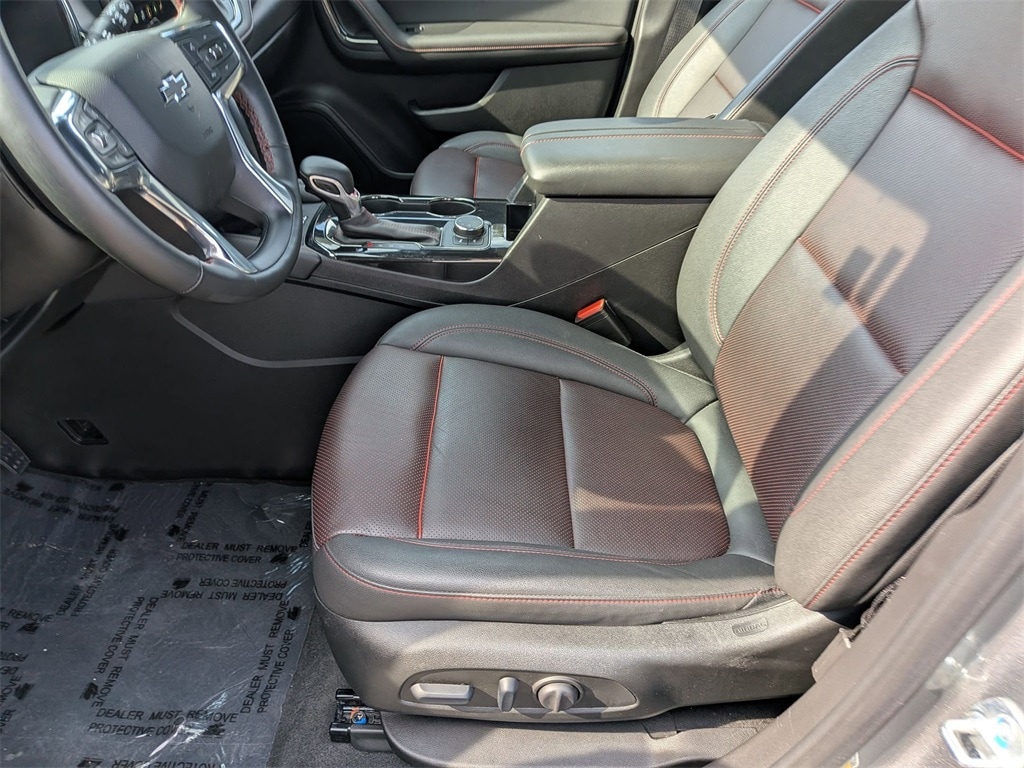 Thumbnail: 2025 Chevrolet Blazer - 22