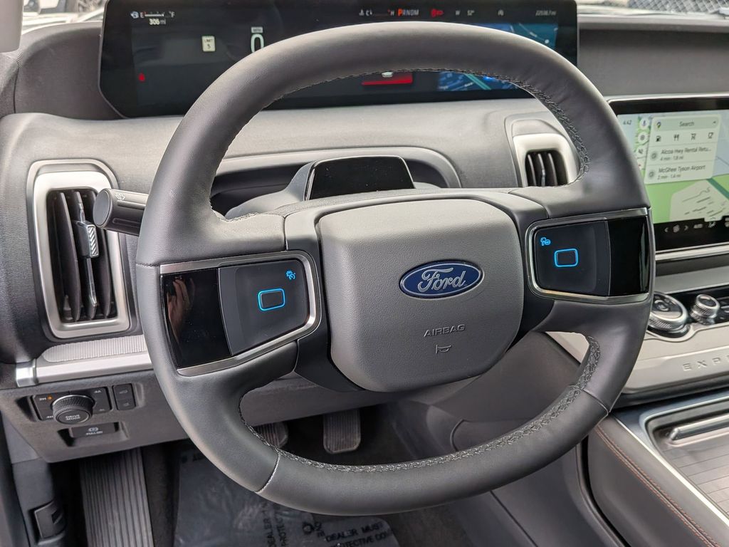 Thumbnail: 2025 Ford Expedition - 23