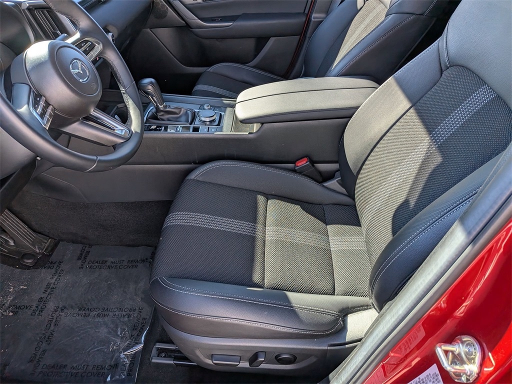 Thumbnail: 2025 Mazda CX-50 - 20