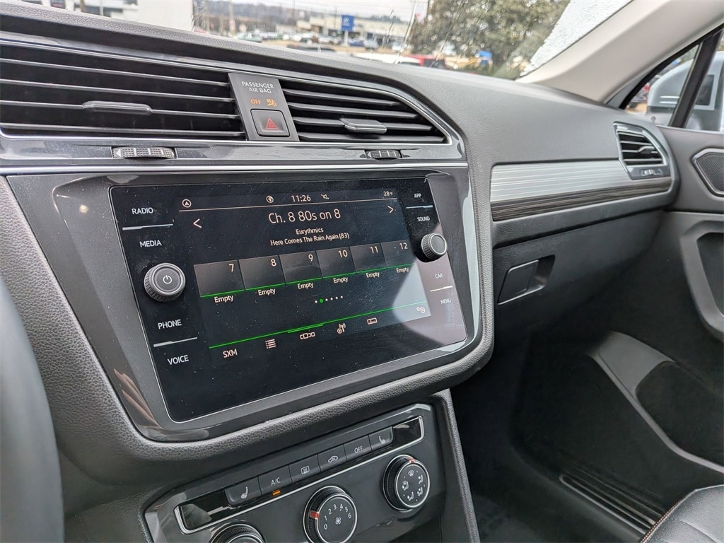 Thumbnail: 2024 Volkswagen Tiguan - 17