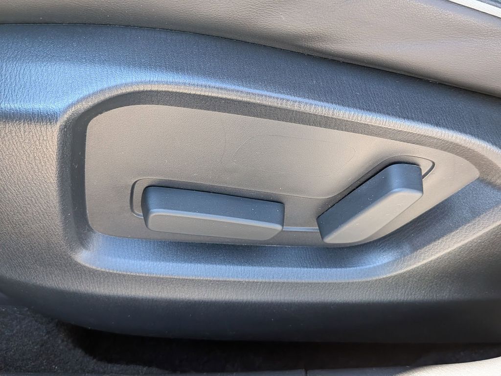 Thumbnail: 2025 Mazda CX-5 - 14