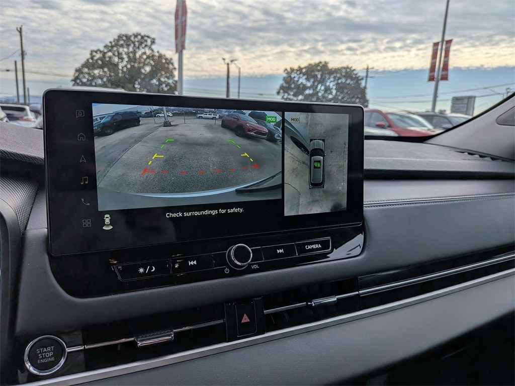 Thumbnail: 2025 Mitsubishi Outlander - 18