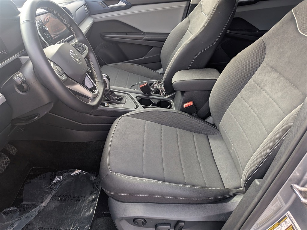 Thumbnail: 2024 Volkswagen Taos - 21