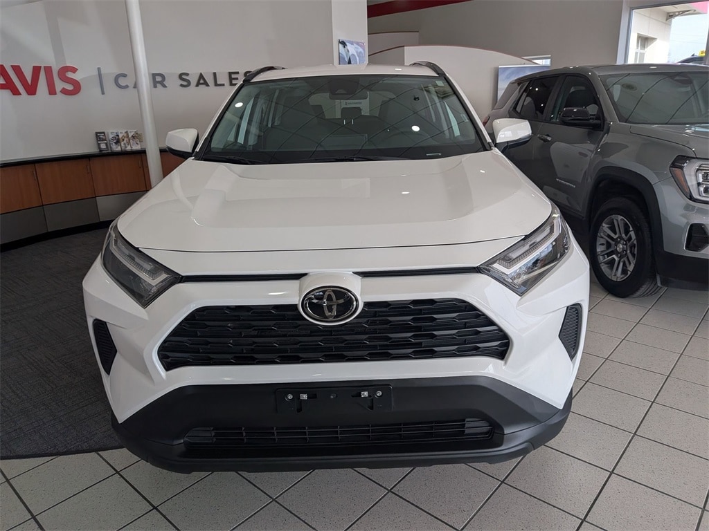 Thumbnail: 2025 Toyota RAV4 - 2