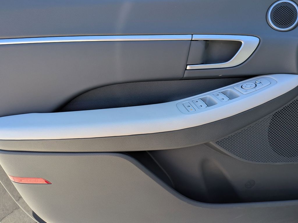 Thumbnail: 2025 Hyundai Sonata - 13