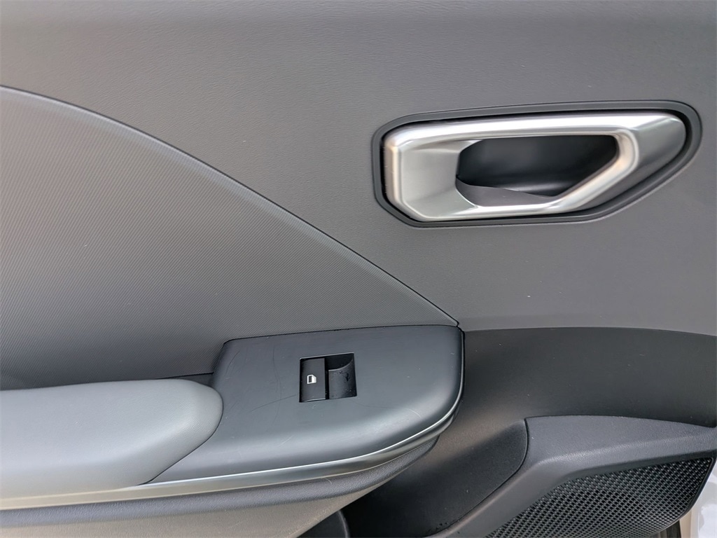 Thumbnail: 2025 Kia K4 - 24